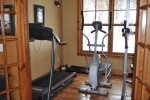 Gilded Mountain clubhousemworkout room